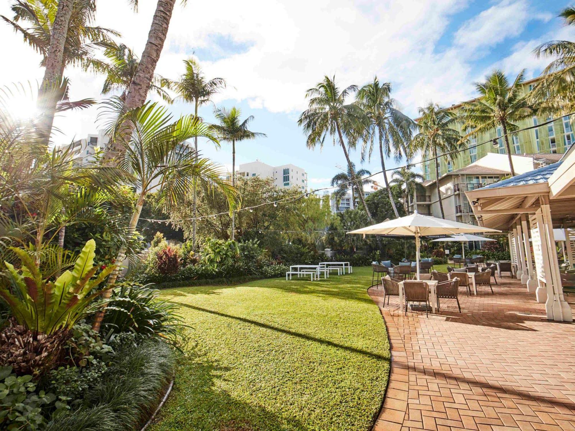 Novotel Cairns Oasis Resort Bagian luar foto