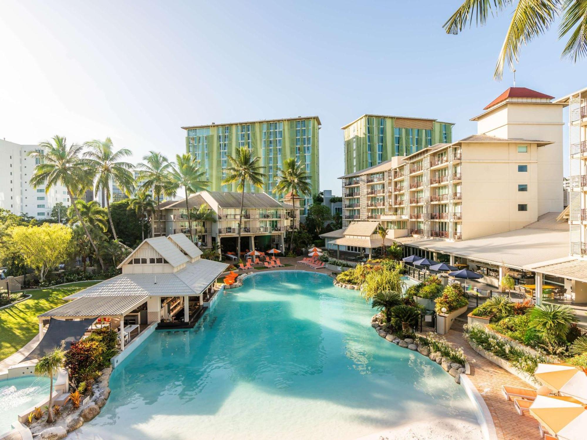 Novotel Cairns Oasis Resort Bagian luar foto